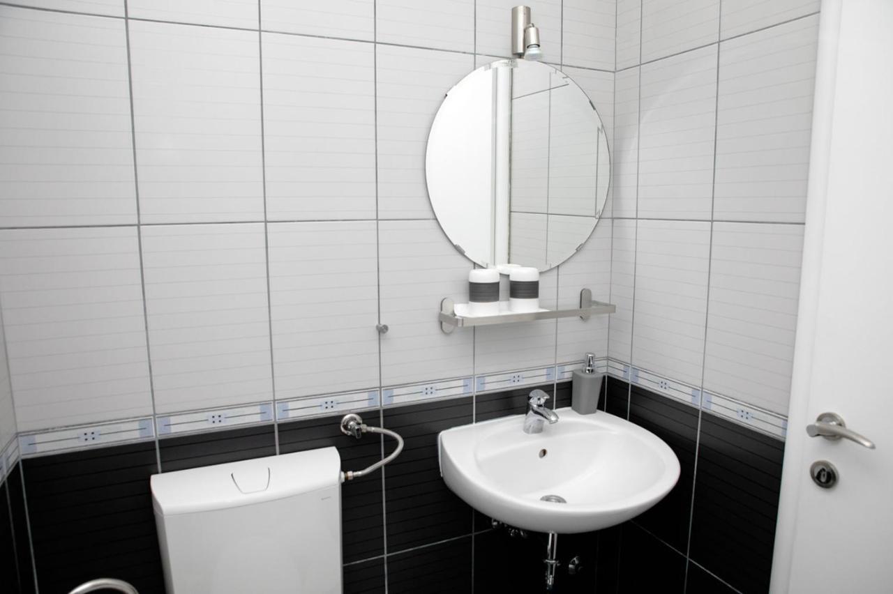 Apartment Nika, Arena Zagreb Bagian luar foto